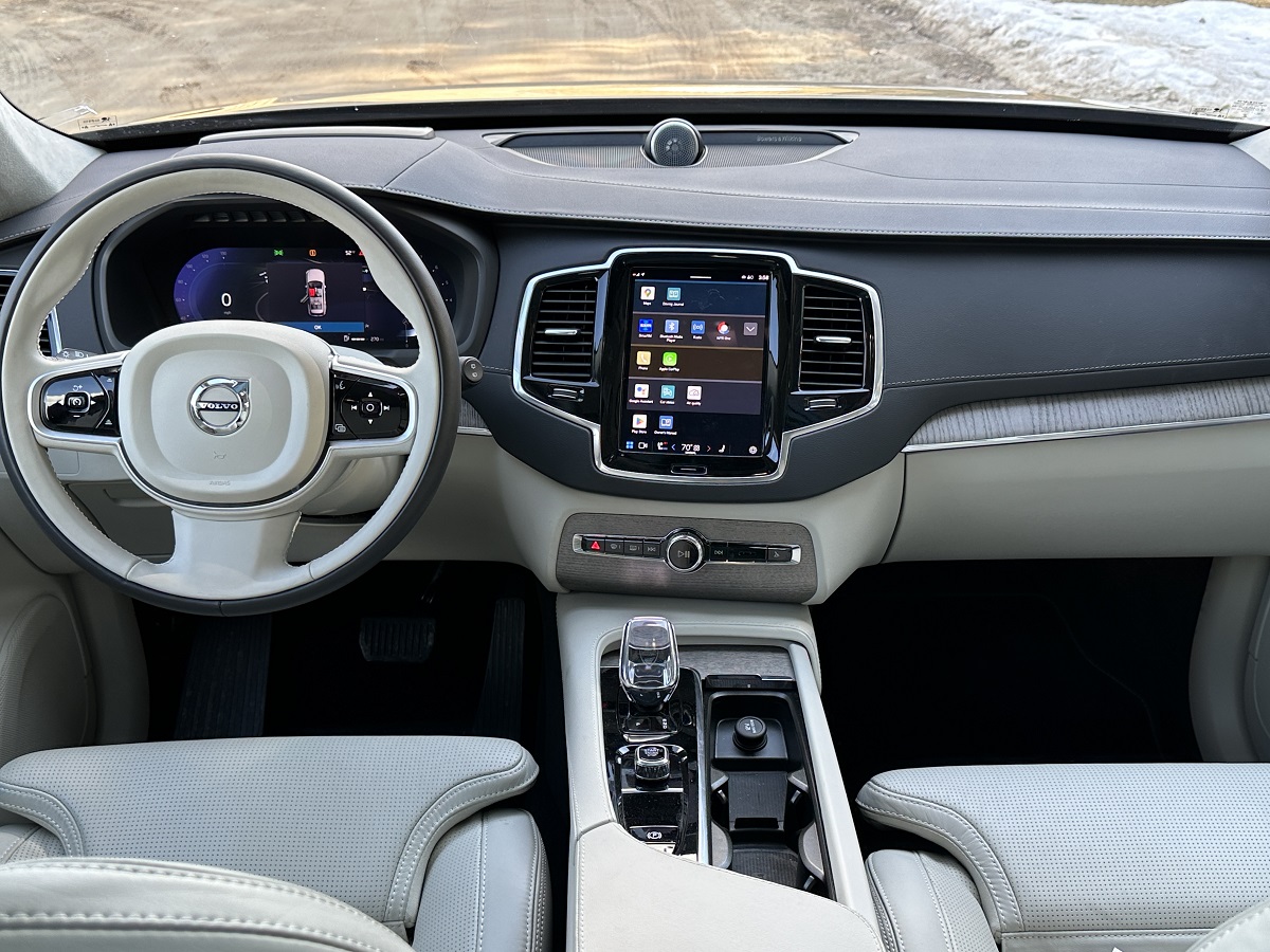 2023 Volvo XC90 Review Update